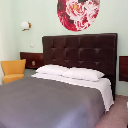Piazza Verdi Liberty House Appartement *